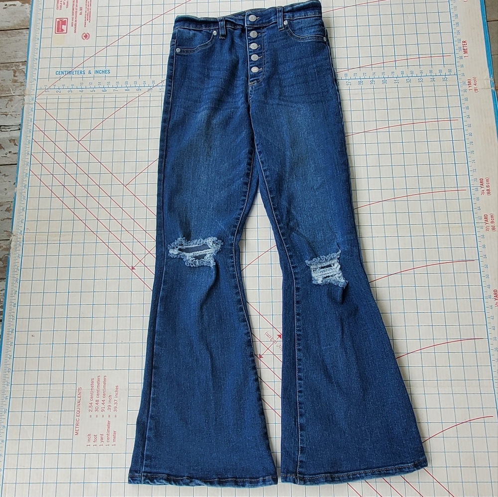 Bluenotes Super High Rise Flare Button Fly Women's Size 8 Jeans 28x30
